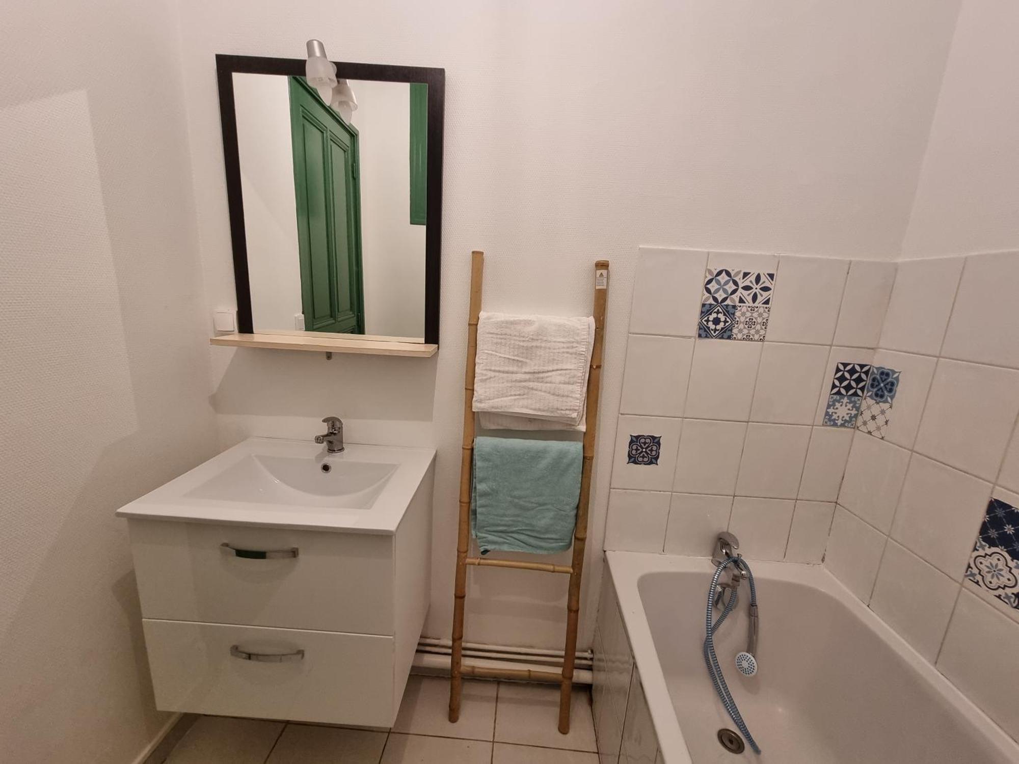 L Essentiel Gite Pour 6 Personnes Sireuil (Dordogne) Exterior foto
