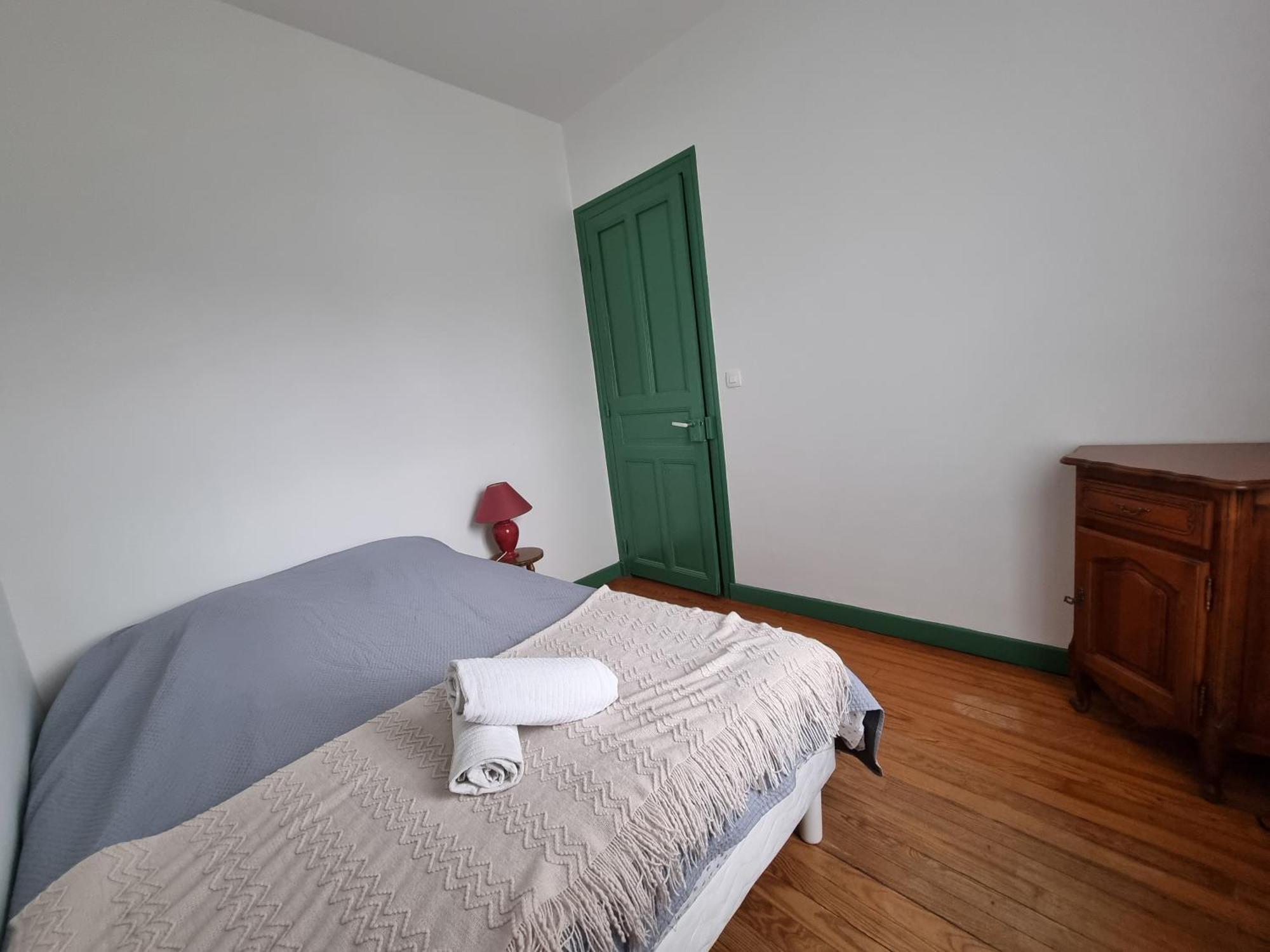 L Essentiel Gite Pour 6 Personnes Sireuil (Dordogne) Exterior foto